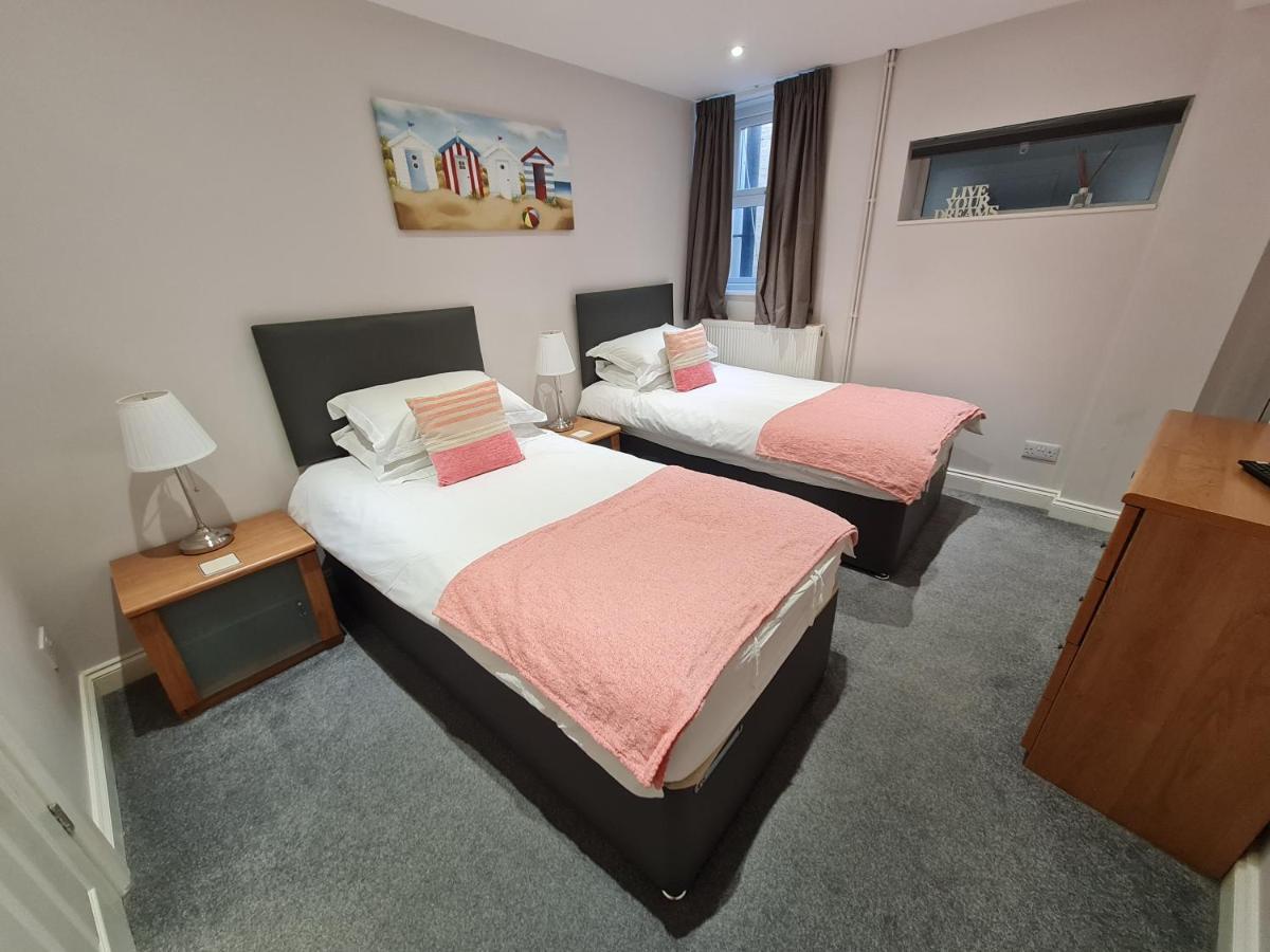 Kimberley House Ξενοδοχείο Γουίτμπι Εξωτερικό φωτογραφία